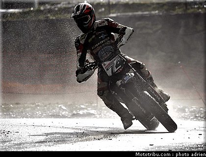 hogdson_24_supermoto_andorre_2009.jpg