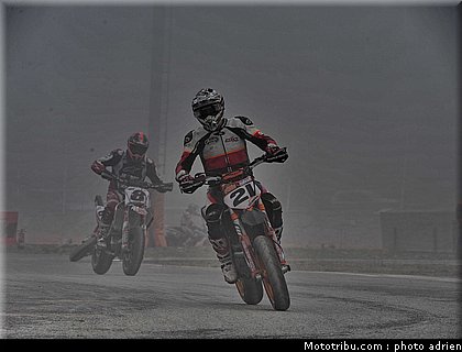 iddon_24_supermoto_andorre_2009.jpg