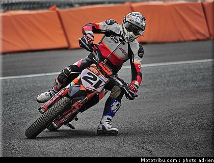 iddon_25_supermoto_andorre_2009.jpg
