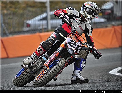 iddon_26_supermoto_andorre_2009.jpg