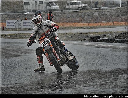 iddon_30_supermoto_andorre_2009.jpg