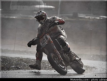 iddon_38_supermoto_andorre_2009.jpg
