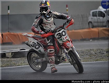 lazzarini_07_supermoto_andorre_2009.jpg