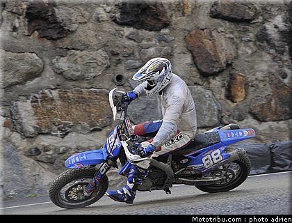 mariani_04_supermoto_andorre_2009.jpg