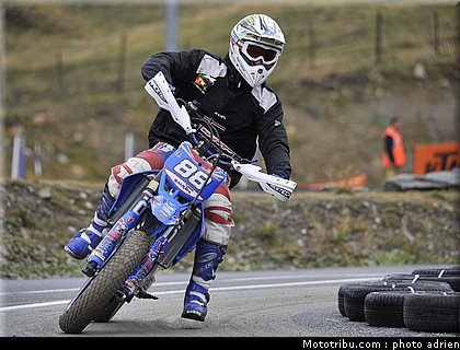 mariani_05_supermoto_andorre_2009.jpg