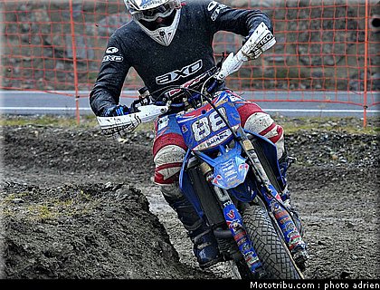 mariani_11_supermoto_andorre_2009.jpg