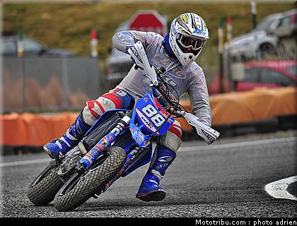mariani_24_supermoto_andorre_2009.jpg