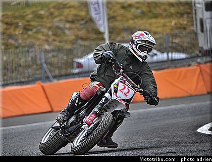 matsumoto_16_supermoto_andorre_2009.jpg