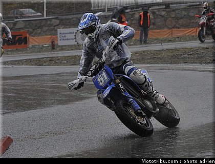 occhini_31_supermoto_andorre_2009.jpg