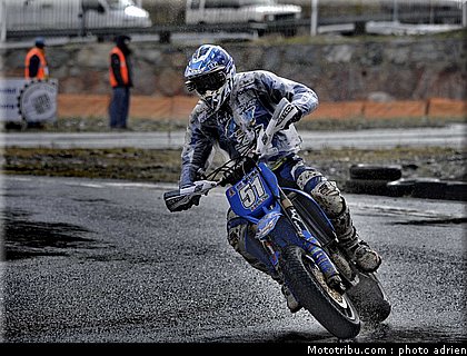 occhini_33_supermoto_andorre_2009.jpg