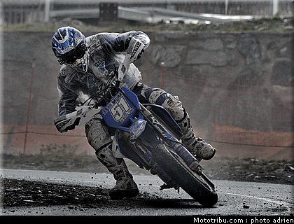 occhini_34_supermoto_andorre_2009.jpg
