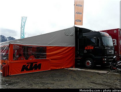 paddock_04_supermoto_andorre_2009.jpg