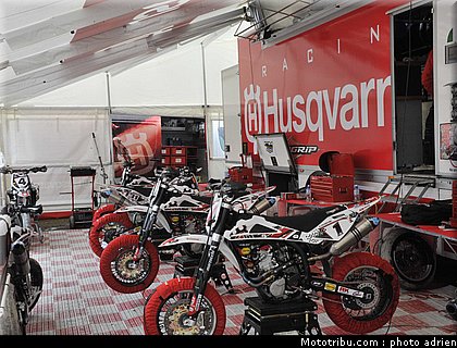 paddock_17_supermoto_andorre_2009.jpg