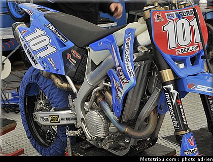 paddock_22_supermoto_andorre_2009.jpg