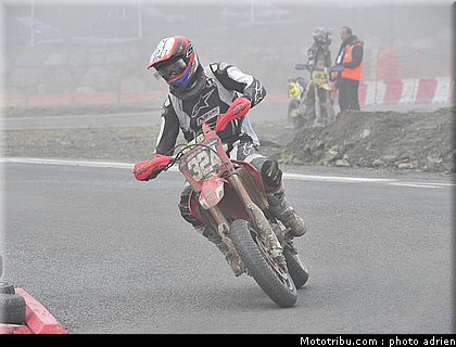 s3_106_supermoto_andorre_2009.jpg
