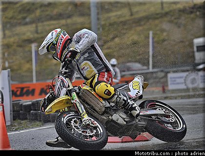 seel_25_supermoto_andorre_2009.jpg