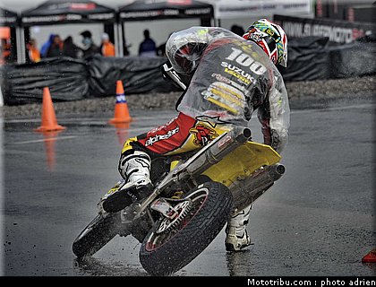 seel_27_supermoto_andorre_2009.jpg