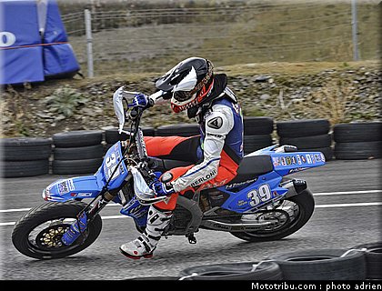 serafini_11_supermoto_andorre_2009.jpg