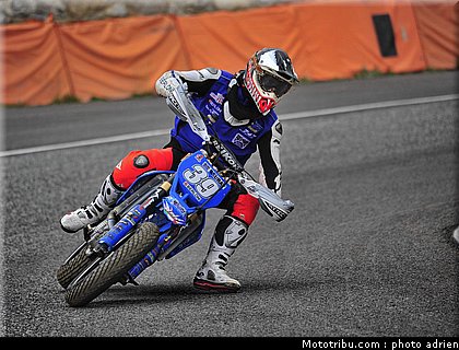 serafini_18_supermoto_andorre_2009.jpg