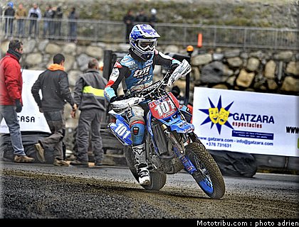 vandenbosch_07_supermoto_andorre_2009.jpg