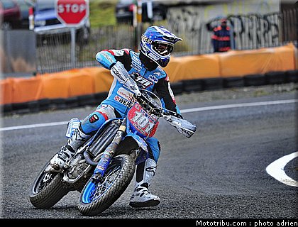 vandenbosch_10_supermoto_andorre_2009.jpg
