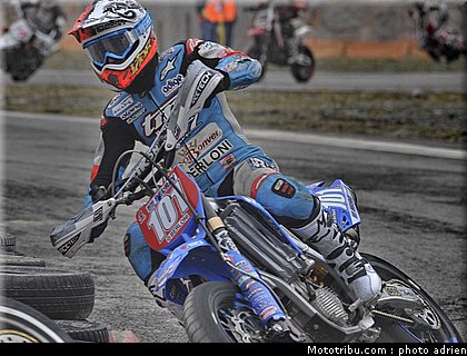 vandenbosch_31_supermoto_andorre_2009.jpg