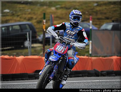 vandenbosch_34_supermoto_andorre_2009.jpg