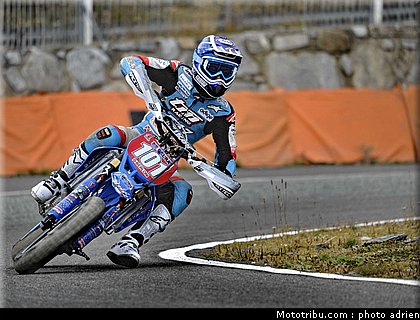 vandenbosch_41_supermoto_andorre_2009.jpg