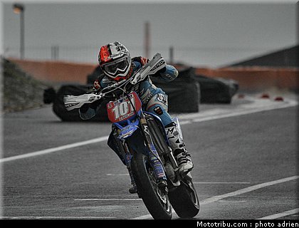 vandenbosch_47_supermoto_andorre_2009.jpg