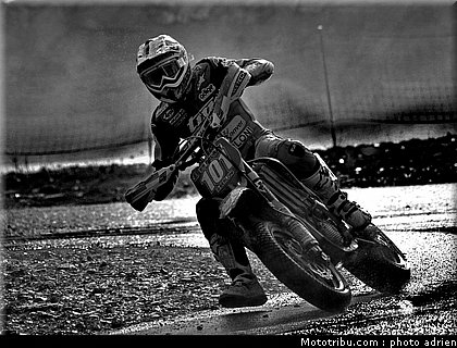 vandenbosch_52_supermoto_andorre_2009.jpg