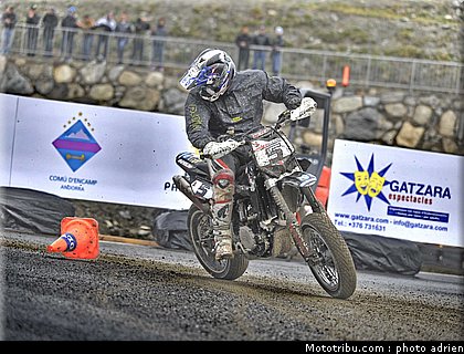 winstanley_06_supermoto_andorre_2009.jpg