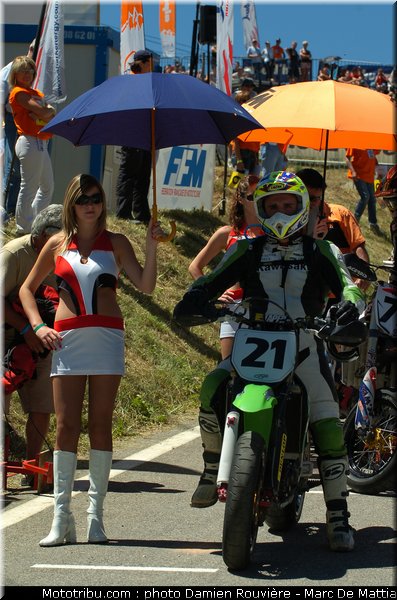 supermotard_pitbabe_alp_huez_2010_044