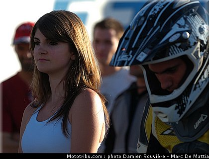 supermotard_pitbabe_alp_huez_2010_012.jpg