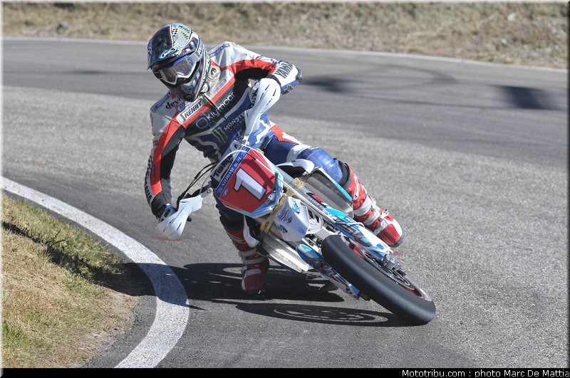 supermotard_blot_04_alp_huez_2010