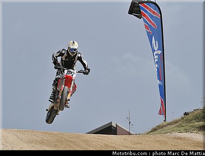 supermotard_grellier_3_alp_huez_2010.JPG