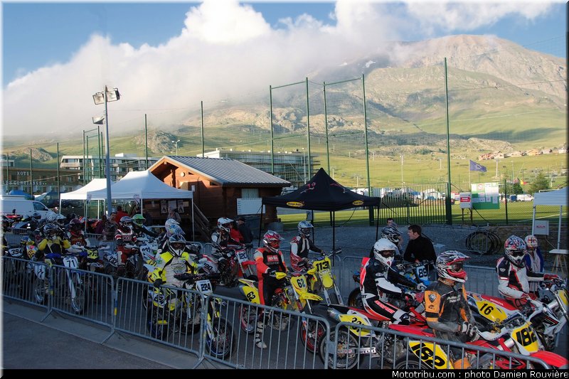 supermotard_ambiance_023_alp_huez_2010