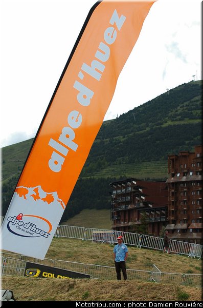 supermotard_ambiance_030_alp_huez_2010