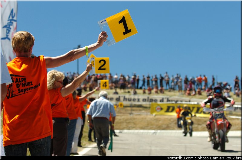 supermotard_finale_s2_015_alp_huez_2010