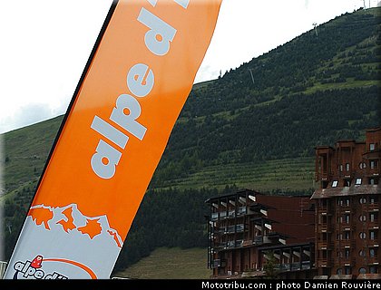 supermotard_ambiance_030_alp_huez_2010.jpg