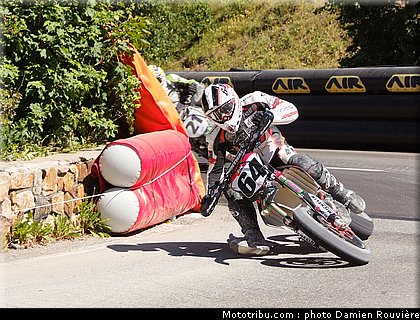 supermotard_bidart_04_alp_huez_2010.jpg
