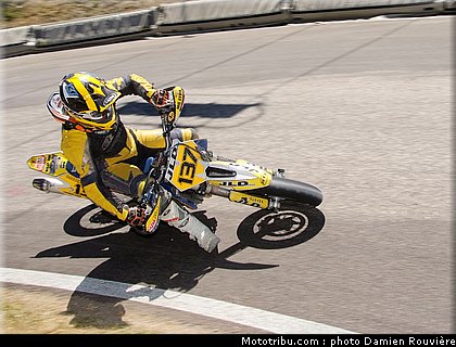 supermotard_dabert_2_alp_huez_2010.jpg