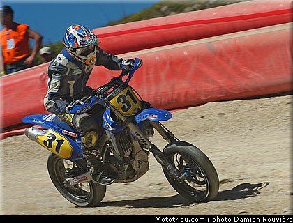 supermotard_delon_1_alp_huez_2010.jpg