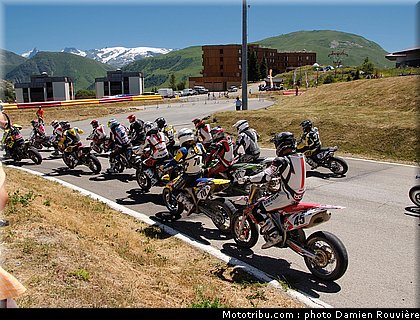 supermotard_finale_s1_004_alp_huez_2010.jpg