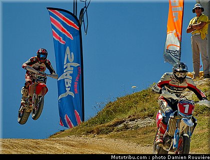 supermotard_finale_s2_001_alp_huez_2010.jpg