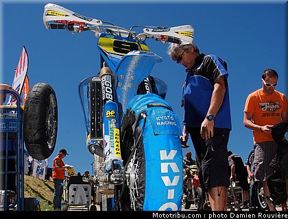 supermotard_finale_s2_008_alp_huez_2010.jpg