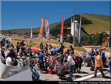 supermotard_finale_s2_009_alp_huez_2010.jpg