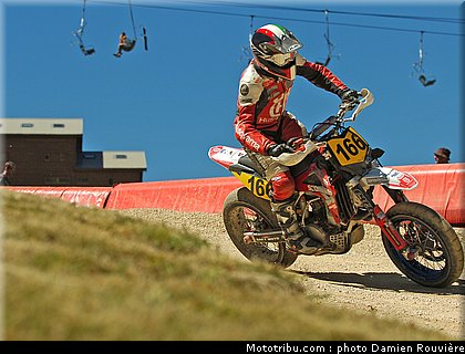 supermotard_garcia_1_alp_huez_2010.jpg