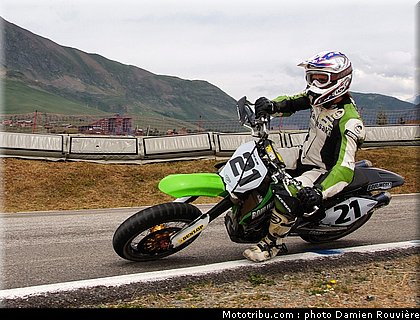 supermotard_gerardin_5_alp_huez_2010.jpg