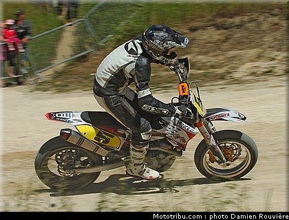 supermotard_precop_4_alp_huez_2010.jpg
