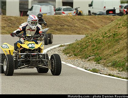 supermotard_superquad_alp_huez_2010_047.jpg